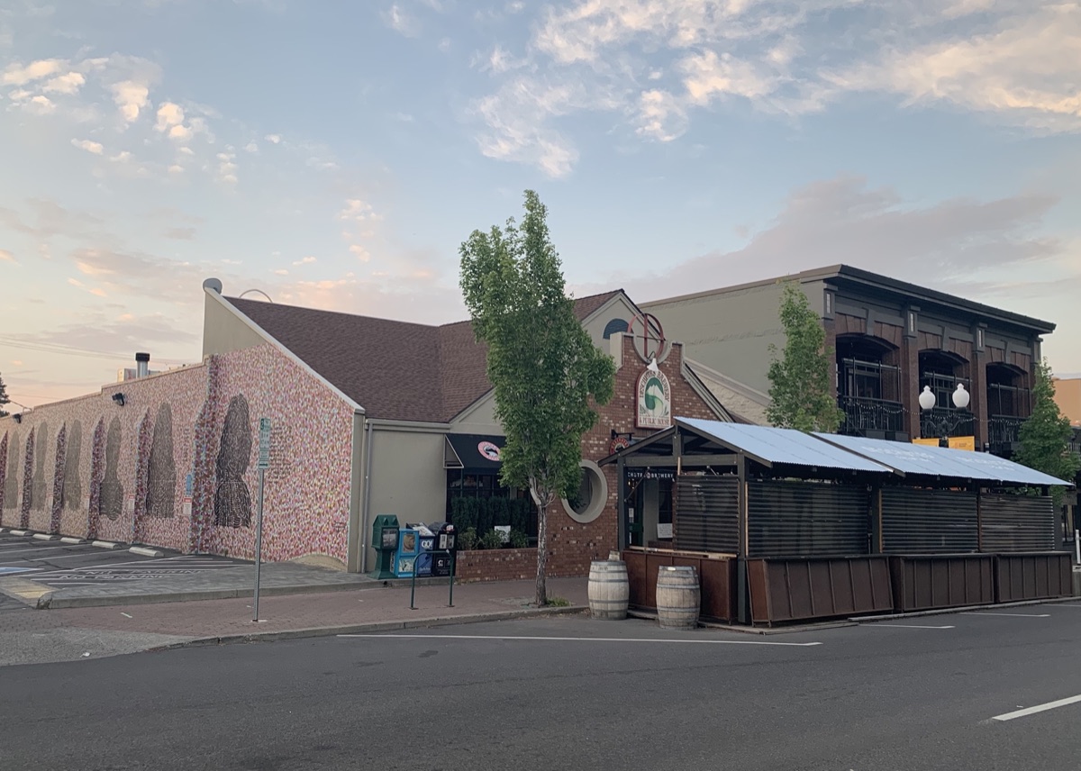 Deschutes Brewery Public House
